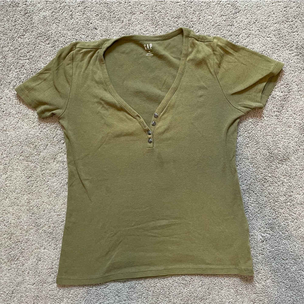 GAP Olive Green Tee with buttons